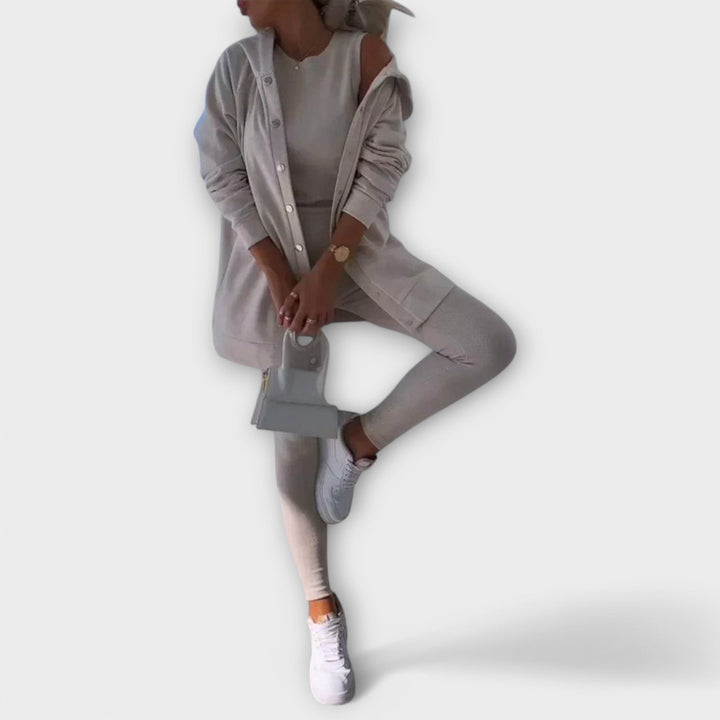 Set di tre pezzi con cardigan